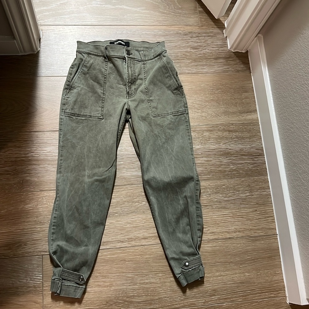Express High Rise Cropped Cargo Joggers